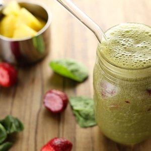 Green smoothie named Smooth Berry