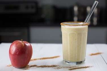 Babish's Apple Pie Smoothie | SmoothieRecipes.com